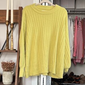 2/$20 Aerie Lime Green Women's Crew Neck Sweater